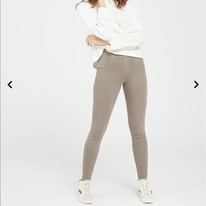 SPANX Jean-ish Ankle Legging
